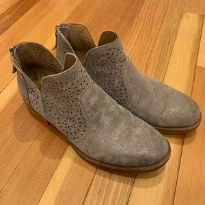 Sofft Ankle Boots with Subtle Shimmer